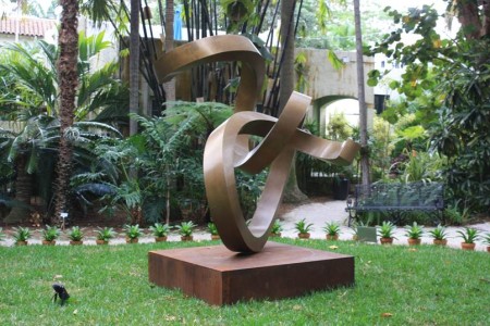 Tumbled<br>
Fabricated Bronze<br>
8 x 8 feet  turning radius
